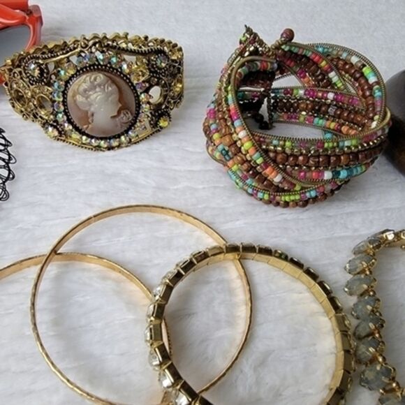 ⬇️ Mystery Jewelry Bag & Sunglasses 1958 Sarah Coventry Plain & Fancy Necklace - Picture 3 of 10